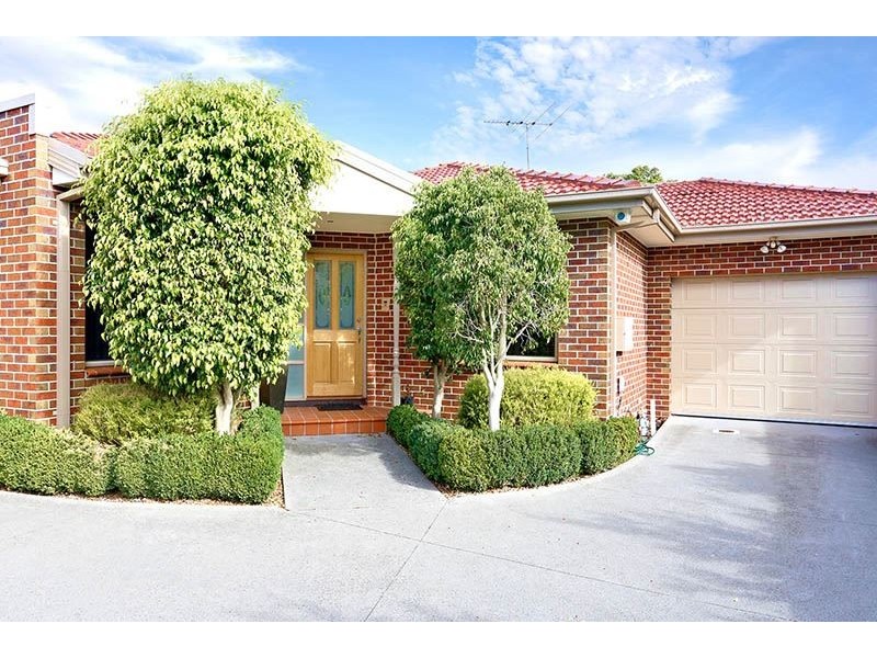 2/6 Ingram Avenue, Glen Waverley VIC 3150