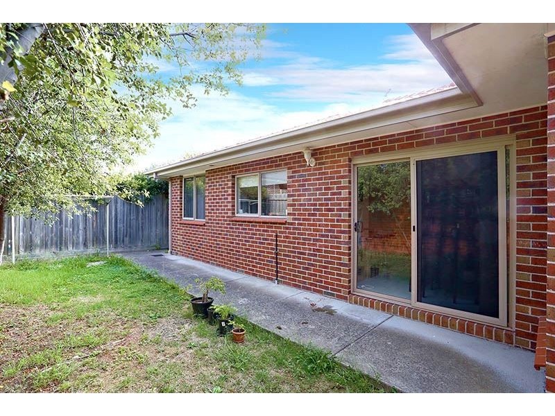 2/6 Ingram Avenue, Glen Waverley VIC 3150