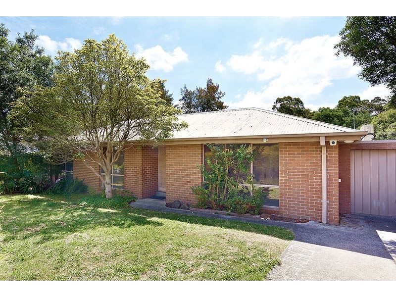 1/13 Meadow Cres, Mount Waverley VIC 3149
