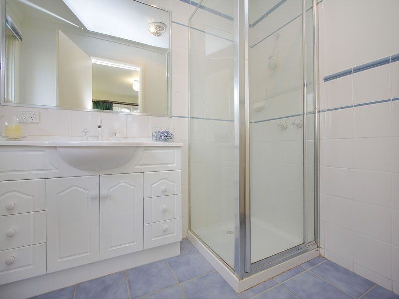 9 Chandler Road, Glen Waverley VIC 3150