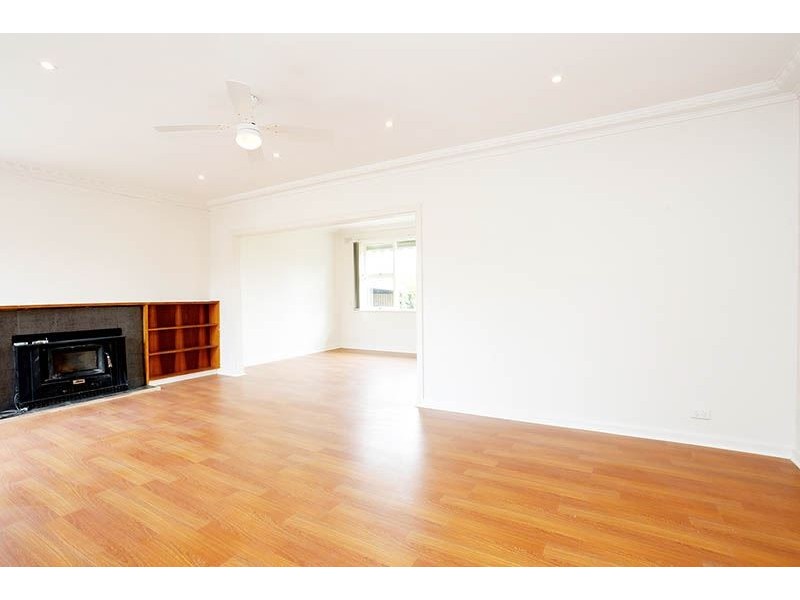 25 Viewpoint Avenue, Glen Waverley VIC 3150