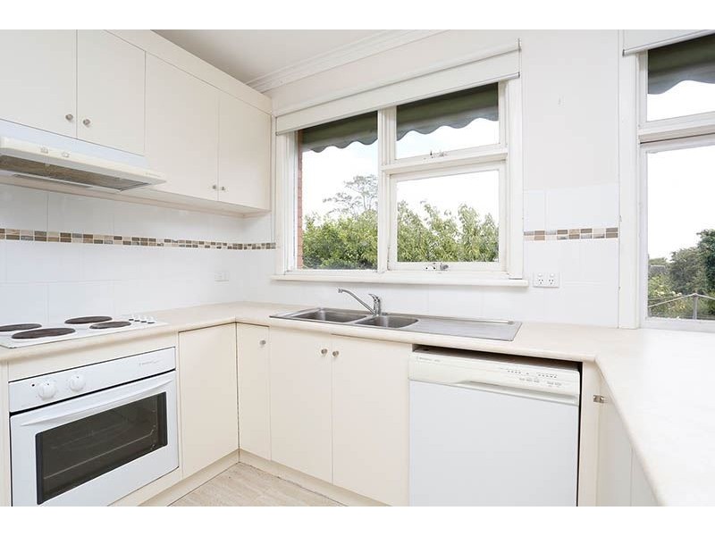 25 Viewpoint Avenue, Glen Waverley VIC 3150