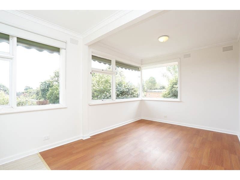 25 Viewpoint Avenue, Glen Waverley VIC 3150