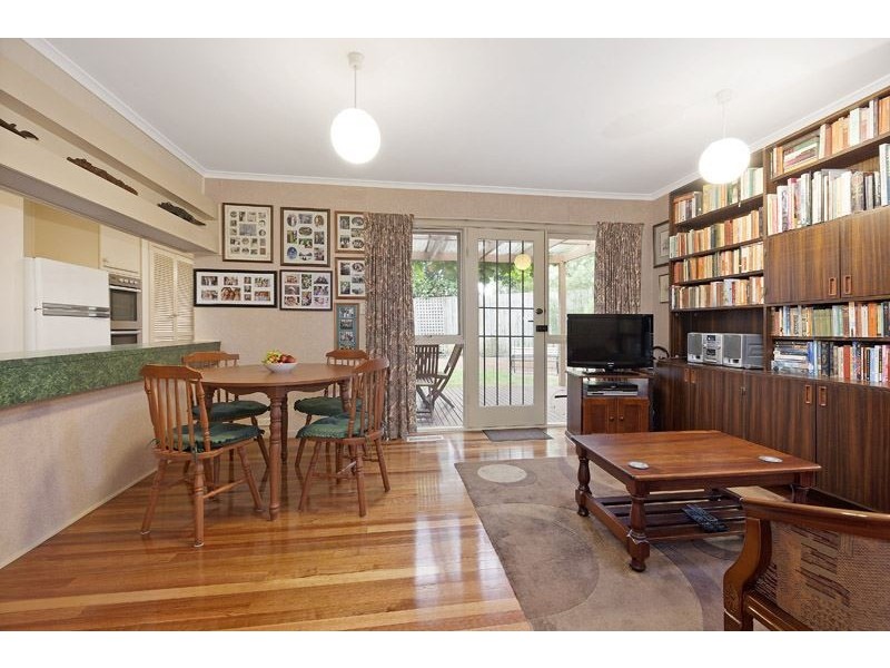 2 Colvin Court, Glen Waverley VIC 3150