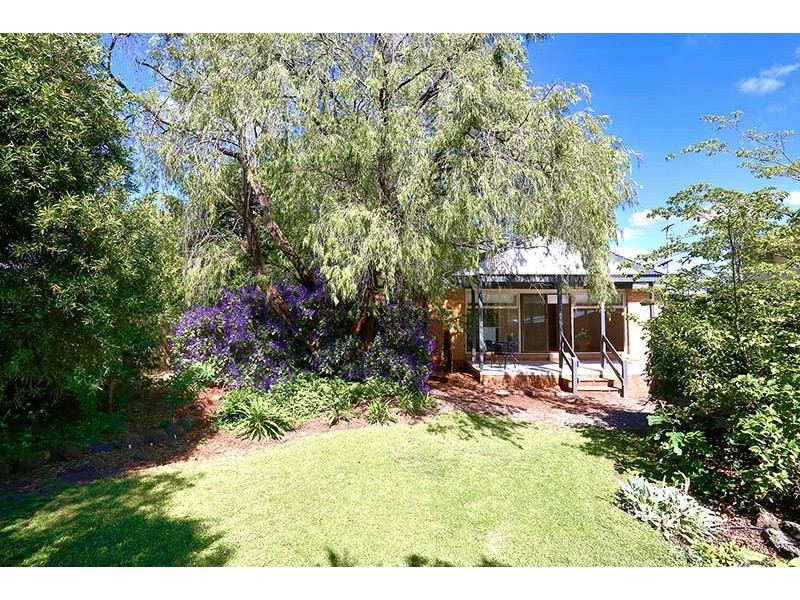 35 Bursaria Ave, Ferntree Gully VIC 3156