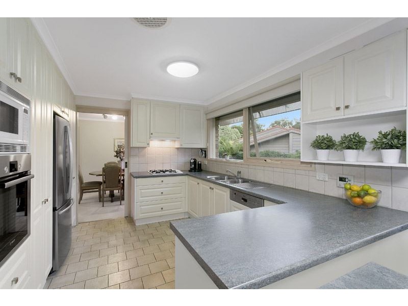 6 Walsham Court, Wheelers Hill VIC 3150