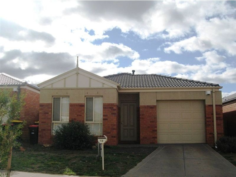 12 Jolley Rise, Melton VIC 3337