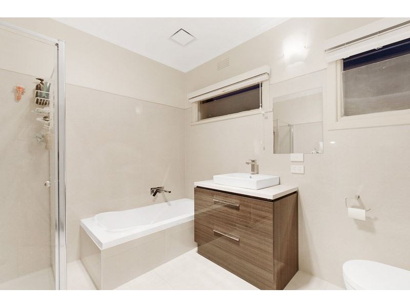 21 Monterey Avenue, Glen Waverley VIC 3150