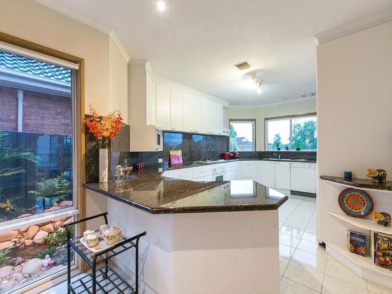 64 Grandview Road, Wheelers Hill VIC 3150