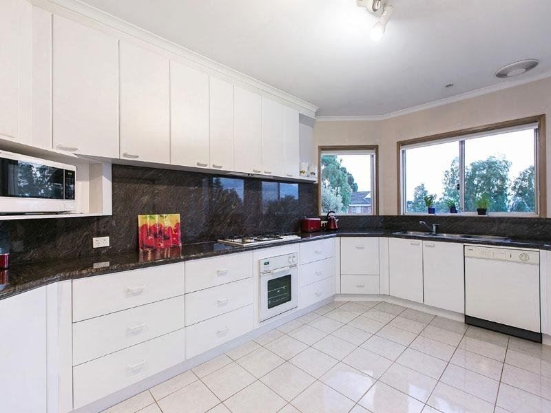 64 Grandview Road, Wheelers Hill VIC 3150