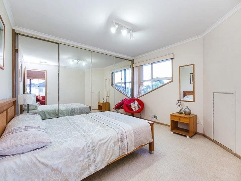 64 Grandview Road, Wheelers Hill VIC 3150