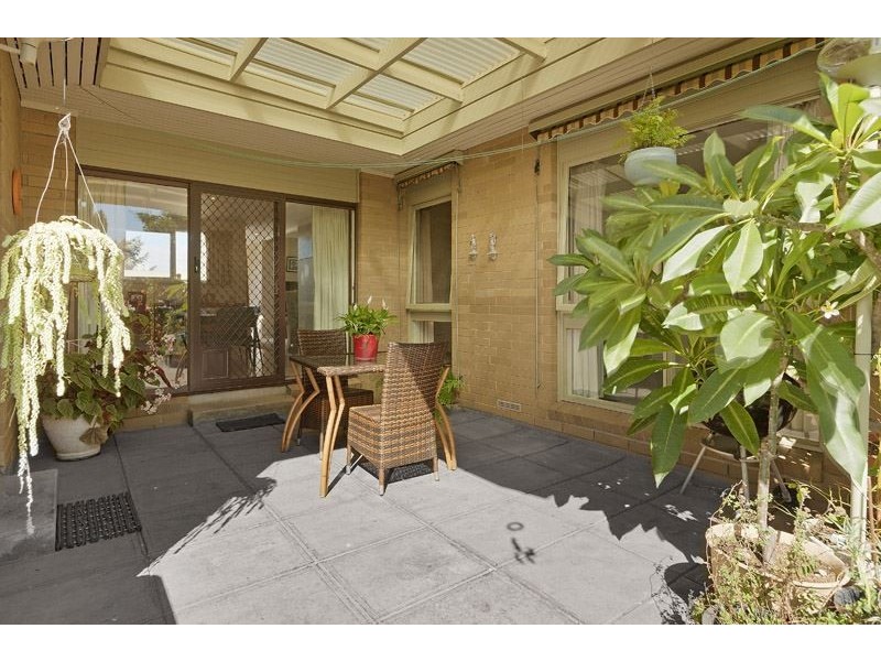 5 Threadbow Crescent, Wheelers Hill VIC 3150