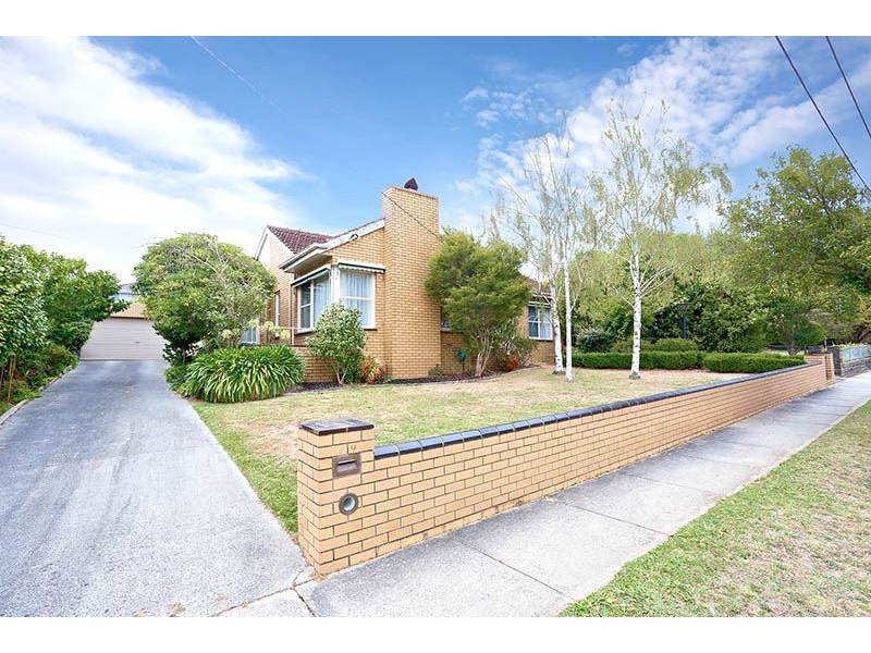 14 Clifford Street, Glen Waverley VIC 3150