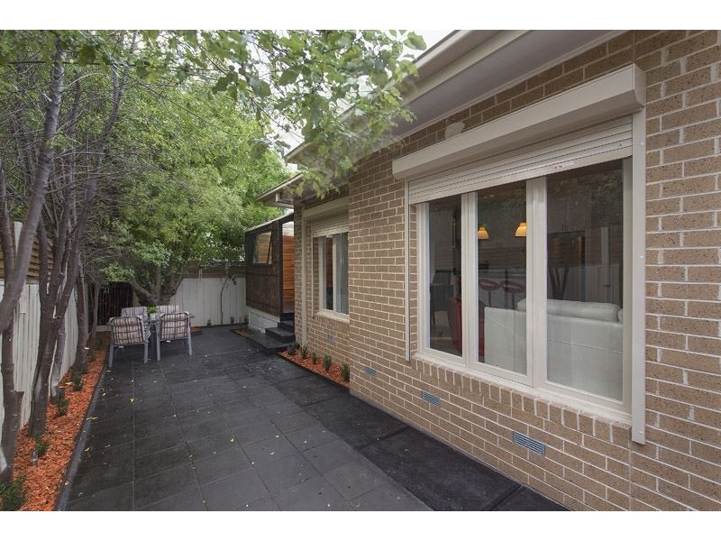 2/15 Tullius Avenue, Oakleigh East VIC 3166