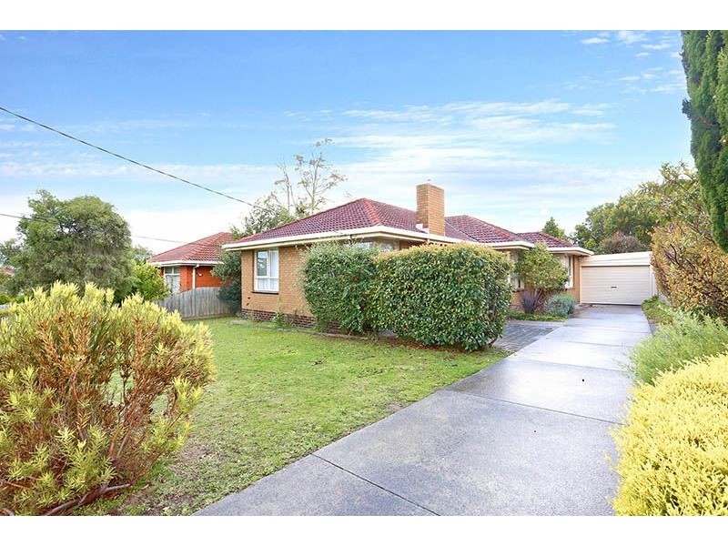 17 Cooper Avenue, Glen Waverley VIC 3150