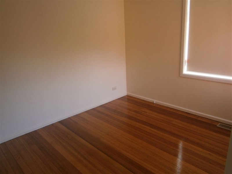 19 Boronia Drive, Glen Waverley VIC 3150