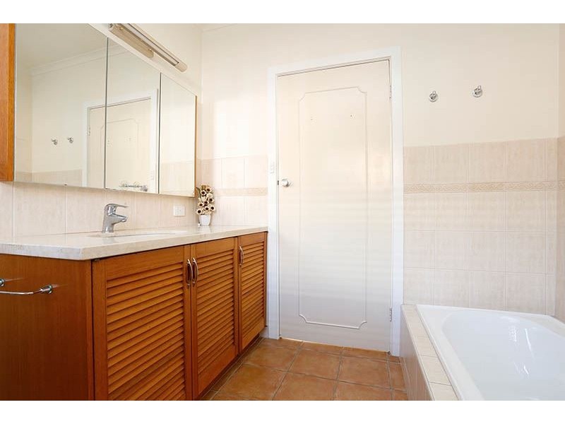 7 The Outlook, Glen Waverley VIC 3150