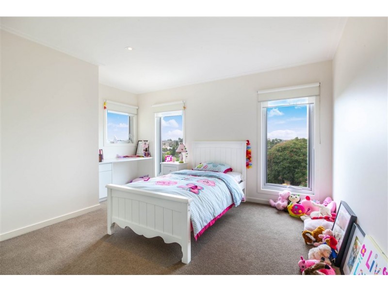 20 Erskine Crescent, Wheelers Hill VIC 3150