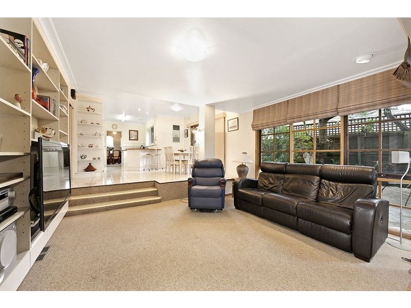 27 Buller Drive, Glen Waverley VIC 3150
