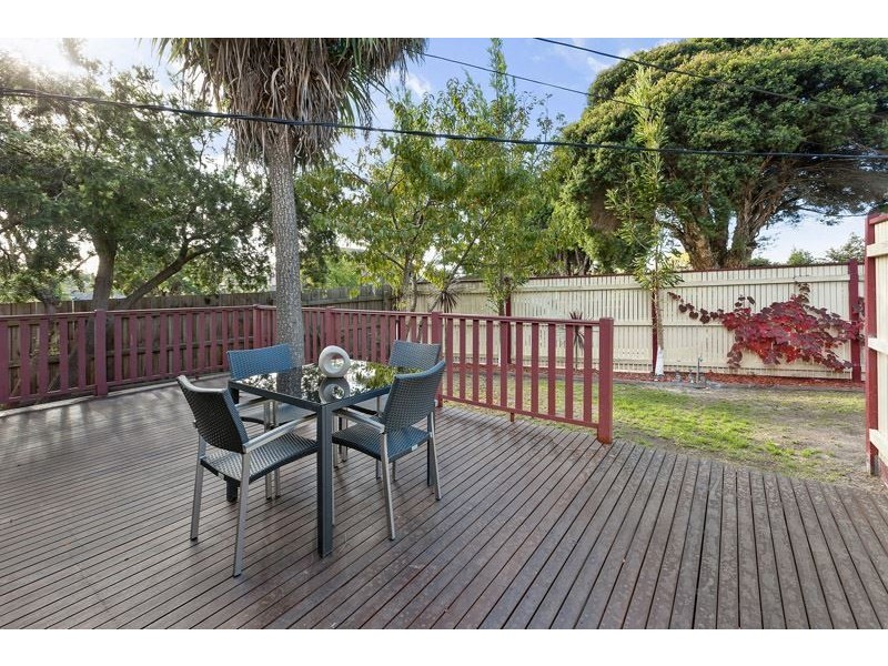 1/24 Highclere Avenue, Mount Waverley VIC 3149