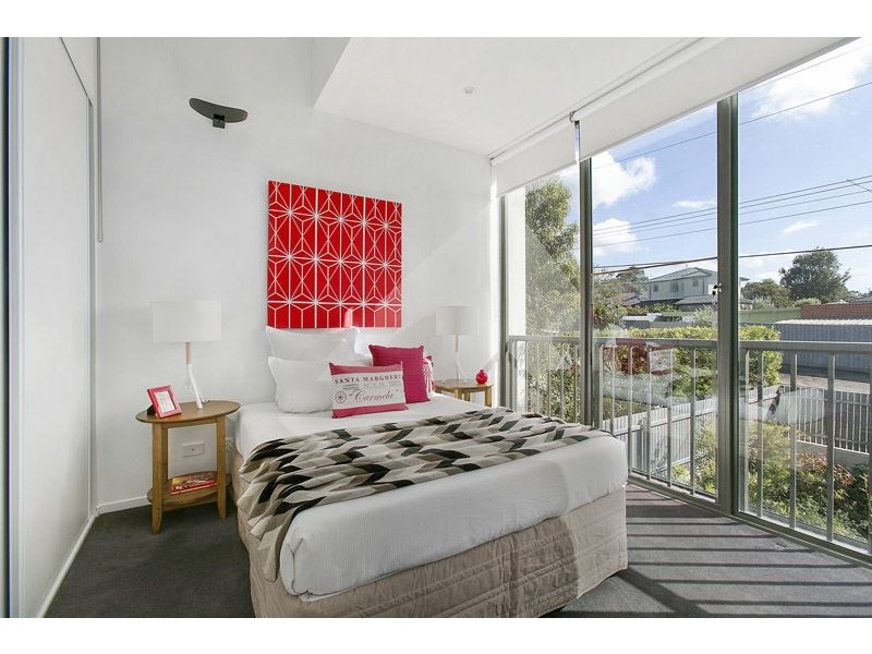 13/2-4 Samada Street, Notting Hill VIC 3168