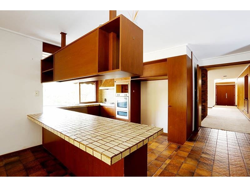2 Rowland Court, Glen Waverley VIC 3150
