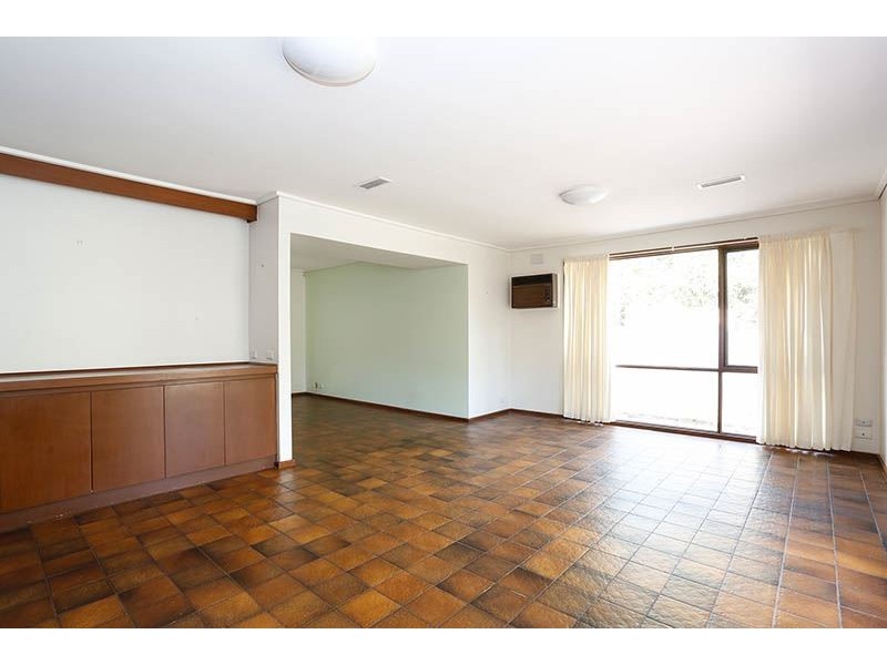 2 Rowland Court, Glen Waverley VIC 3150