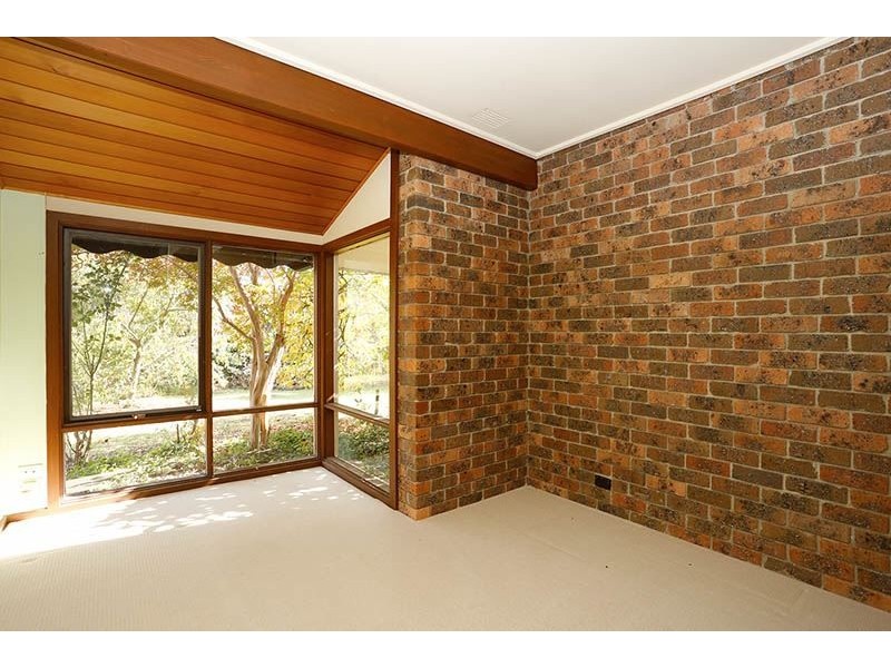 2 Rowland Court, Glen Waverley VIC 3150