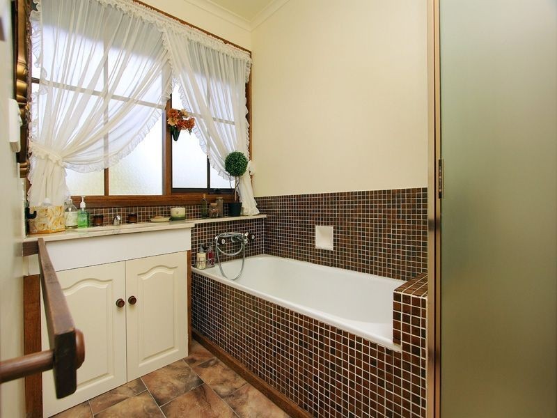 5 Acol Court, Mulgrave VIC 3170