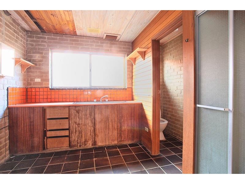 10 Gyton Avenue, Glen Waverley VIC 3150