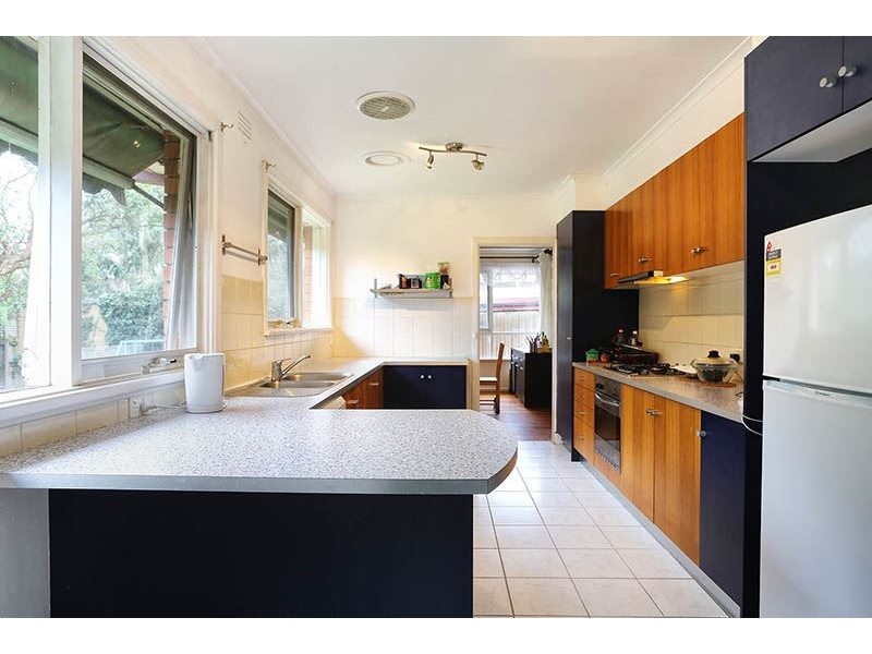 33 Windella Crescent, Glen Waverley VIC 3150