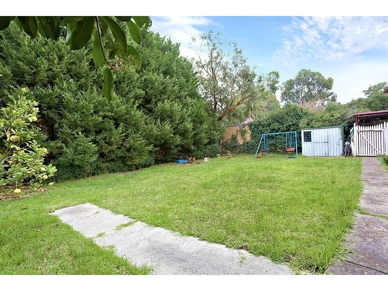33 Windella Crescent, Glen Waverley VIC 3150