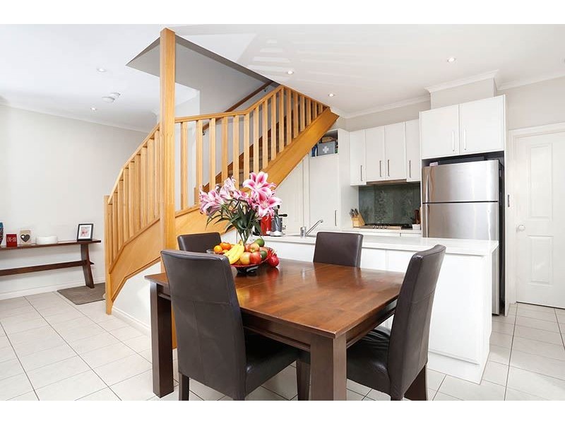 2/19 Alfred Road, Glen Iris VIC 3146