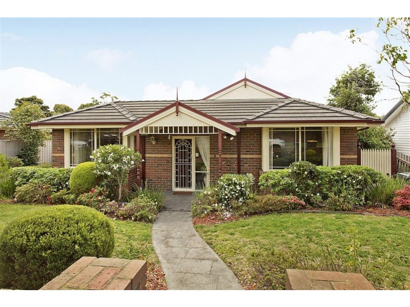 1/7 Fairhills Parade, Glen Waverley VIC 3150
