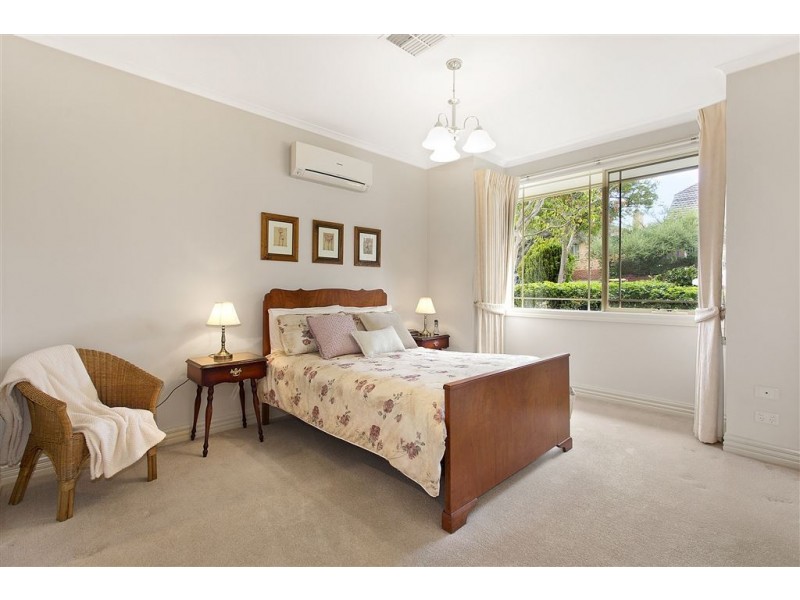 1/7 Fairhills Parade, Glen Waverley VIC 3150