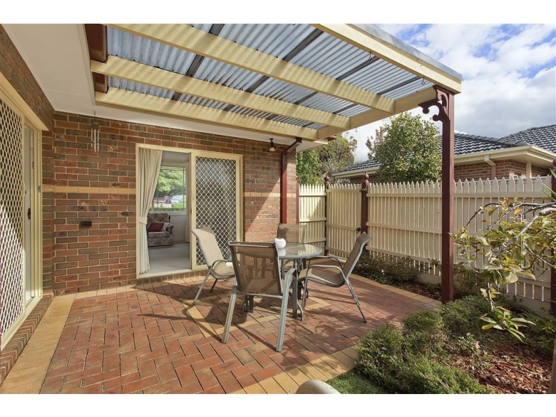 1/7 Fairhills Parade, Glen Waverley VIC 3150