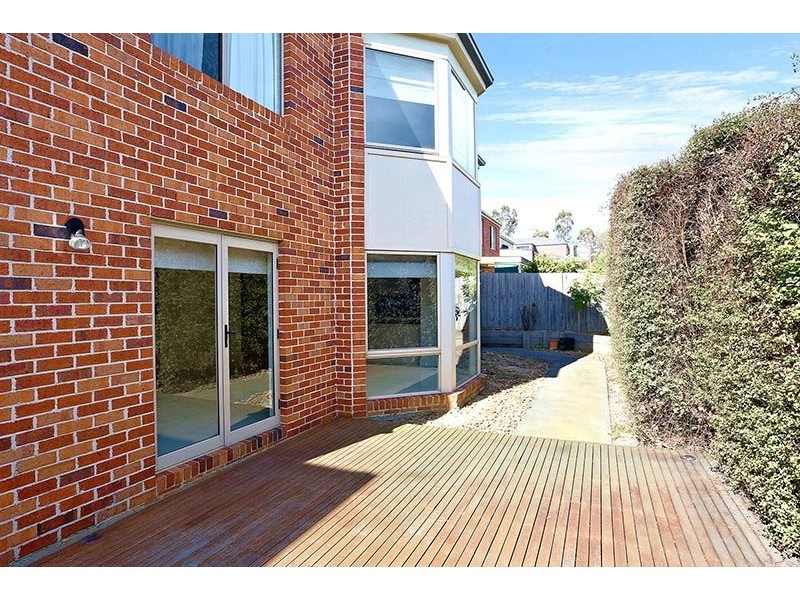13 Montvale Mews, Mount Waverley VIC 3149