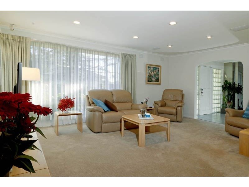 11 Landsborough Avenue, Wheelers Hill VIC 3150