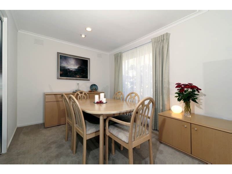 11 Landsborough Avenue, Wheelers Hill VIC 3150