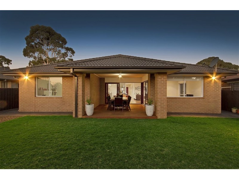 27 Farnham Avenue, Wheelers Hill VIC 3150