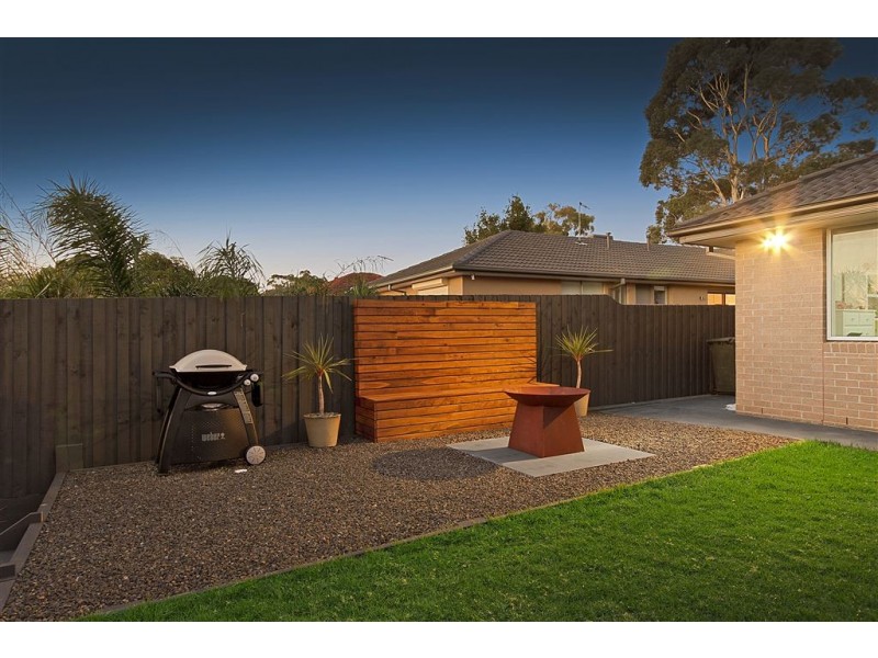 27 Farnham Avenue, Wheelers Hill VIC 3150