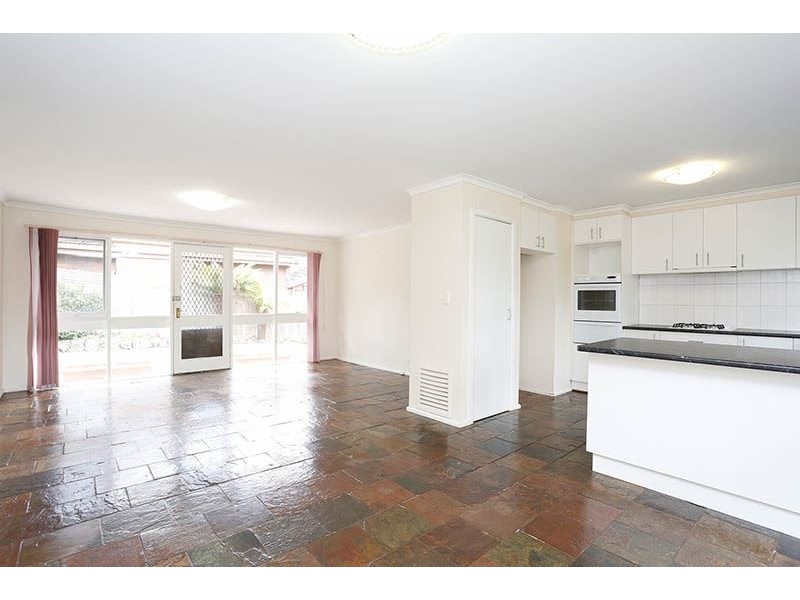 24 Redleaf Way, Wheelers Hill VIC 3150