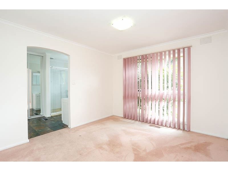 24 Redleaf Way, Wheelers Hill VIC 3150