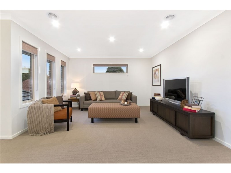 31 Swift Drive, Glen Waverley VIC 3150