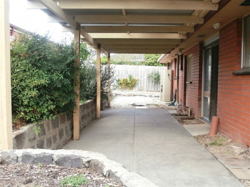 37 Michele Drive, Scoresby VIC 3179
