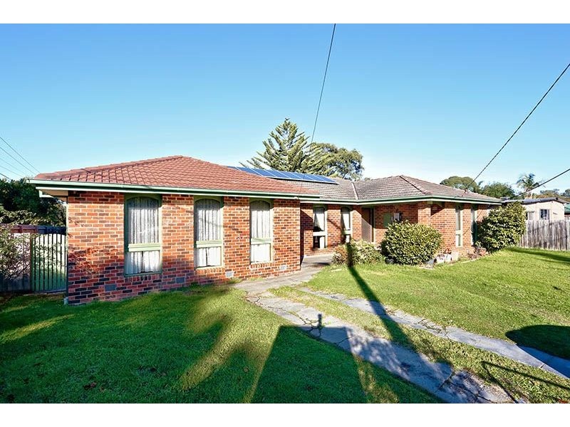 30 Michele Drive, Scoresby VIC 3179