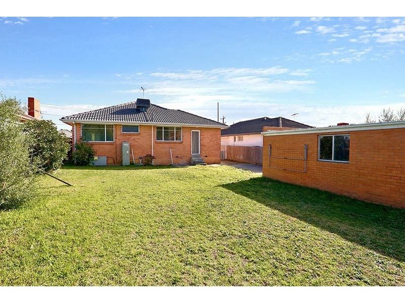 104 Shafer Road, Blackburn North VIC 3130