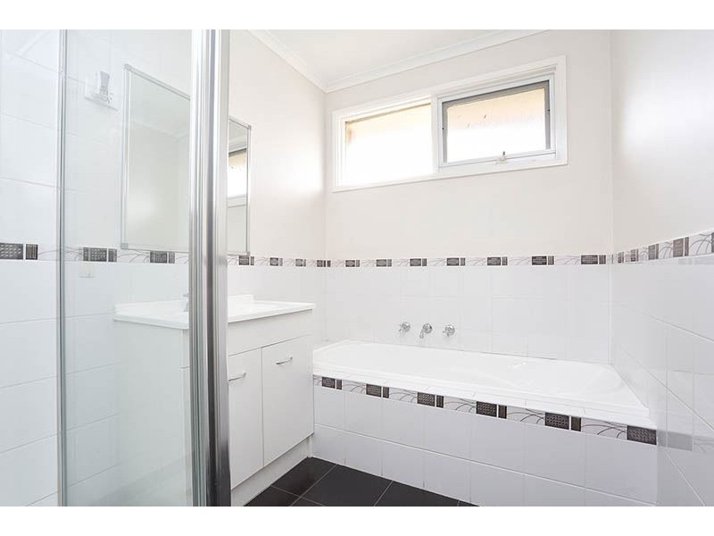 85 Mansfield Street, Berwick VIC 3806