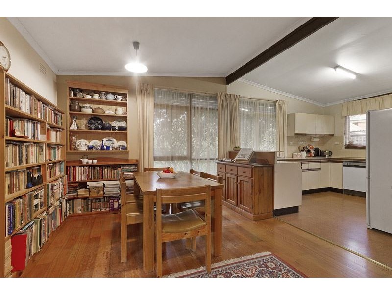 19 Muir Street, Mount Waverley VIC 3149