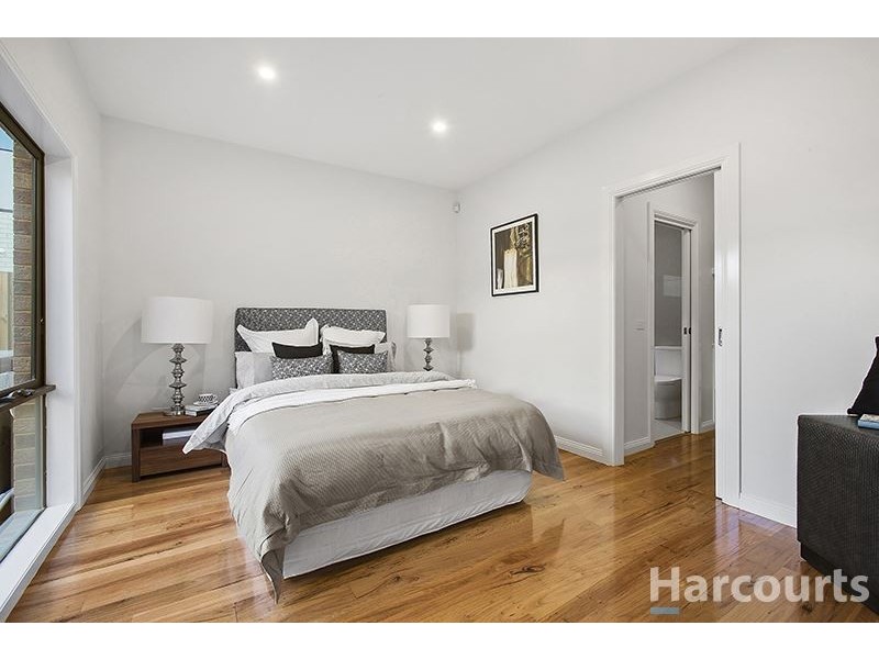 109 Blackburn Road, Mount Waverley VIC 3149